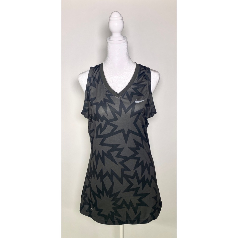 Nike Pro Dri Fit Women’s Sleeveless Grey and Black Top Size Medium